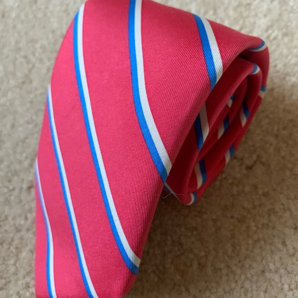 Striped Vineyard Vines Ties - Picture 4 of 6